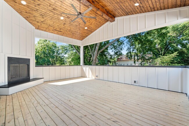 Building Photo - 2931 Sharon Hill Cir