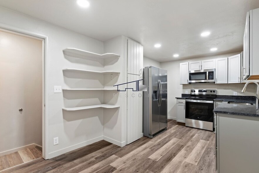 Building Photo - 138 Lynnwood Dr