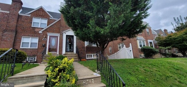 Primary Photo - 8247 Fayette St