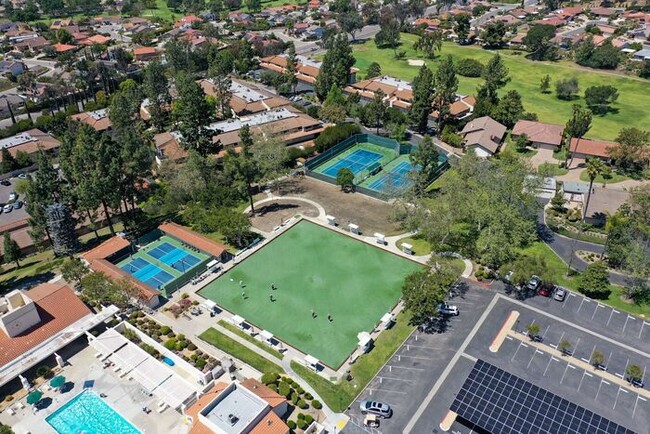 Building Photo - Sweeping Views! Rare and Peaceful 5-home e...
