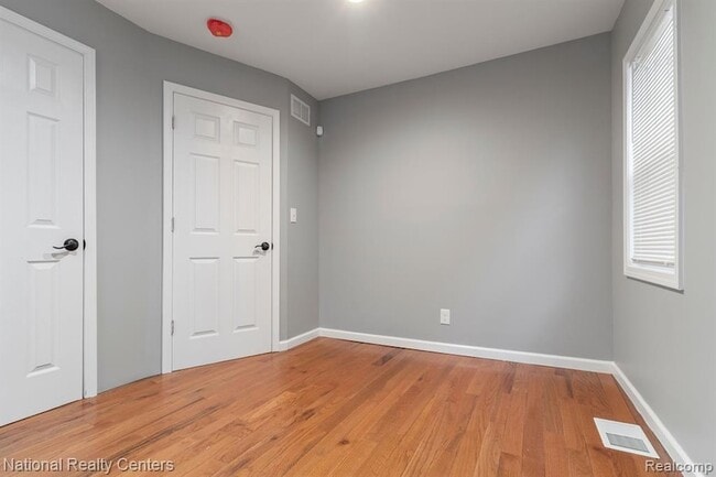 Building Photo - 20172 Stotter St