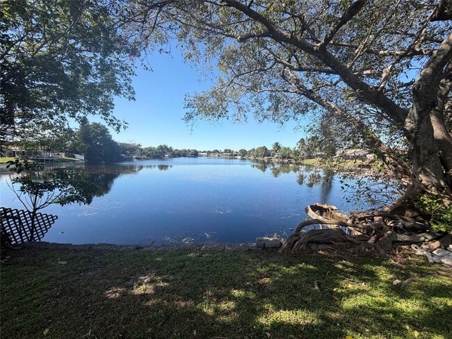 Building Photo - 6791 NW 32nd Ave