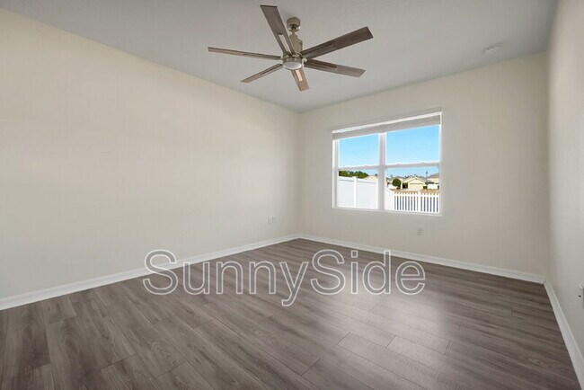 Building Photo - 318 Briar Patch Lp