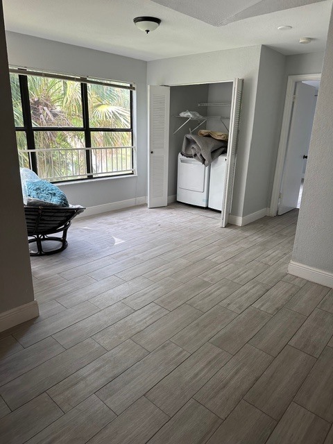 Building Photo - 2986 S University Dr