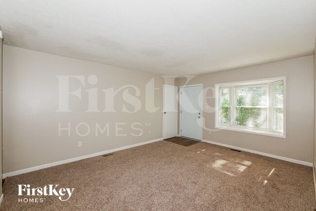 Building Photo - 1022 Woodpointe Dr