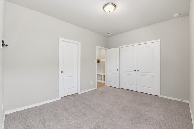 Building Photo - 24715 Oakheath Arbor Ln