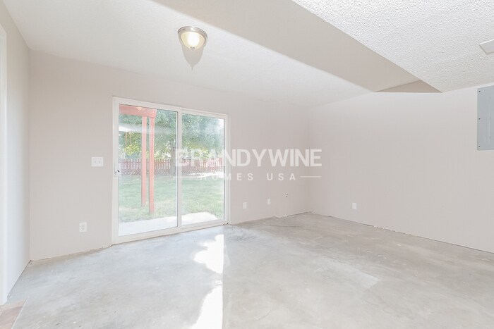 Building Photo - 19307 Diamond Ln