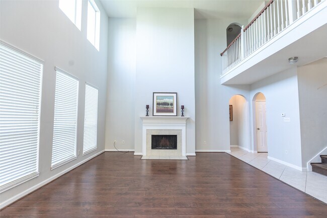 Building Photo - 20911 Avery Cove Ln
