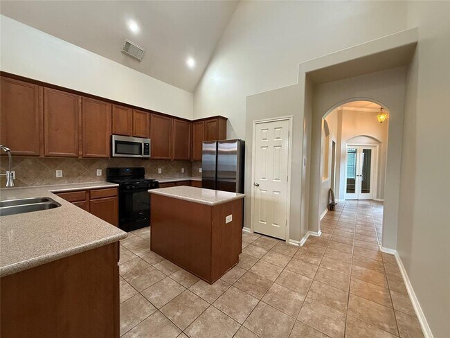 Building Photo - 11530 Columbia Pines Ln