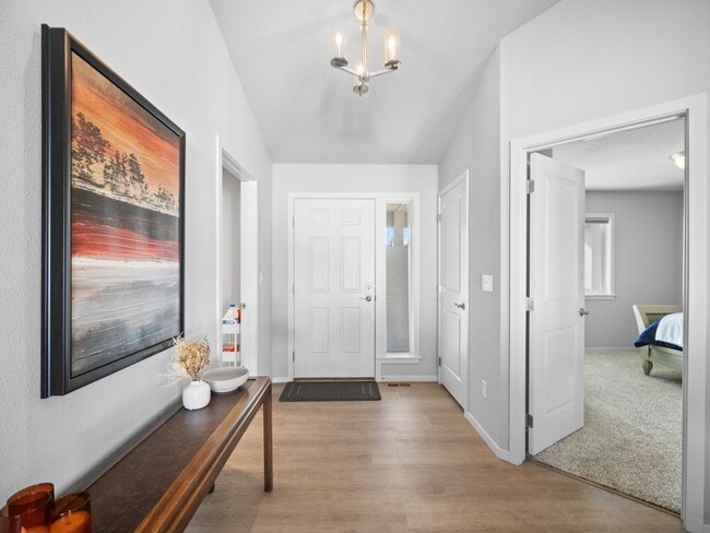 Building Photo - 3 bedroom/2 bathroom home in Spokane Valley