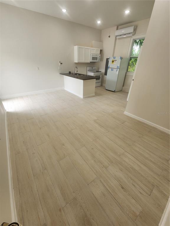 Building Photo - 461 Harrell Dr