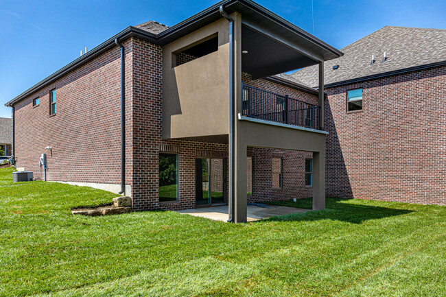 Building Photo - 5711 Bower Ln