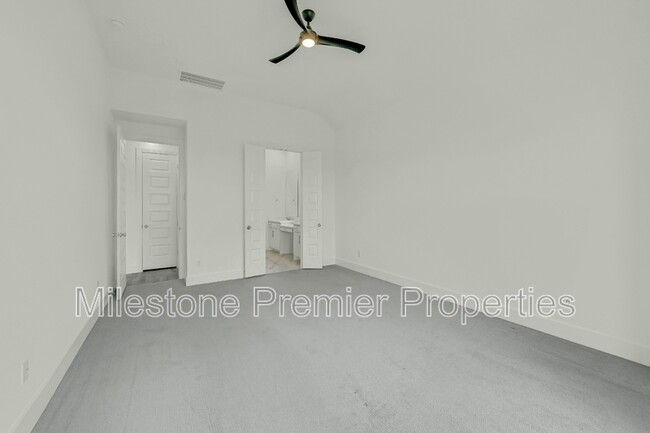 Building Photo - 3621 Brinkley Dr