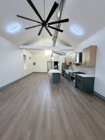 Building Photo - 1806 S Jefferson St