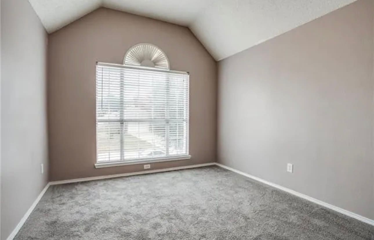 Building Photo - 3917 Silver Meadow Ln