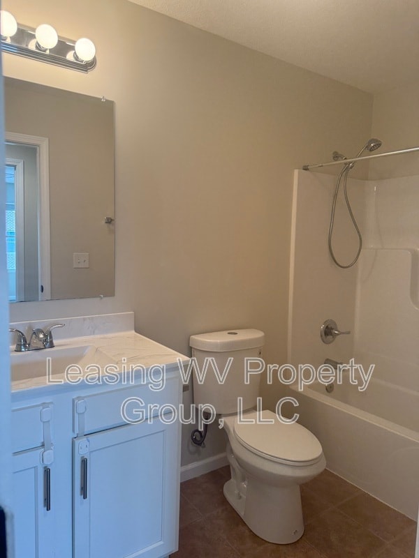 Building Photo - 29 Christian Ct