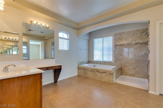 Building Photo - 11397 Orazio Dr