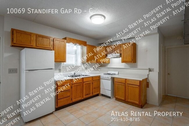 Building Photo - 10069 Standifer Gap Rd