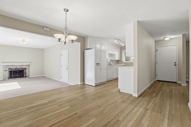 Building Photo - Wow! What a Great Home! Available Now!