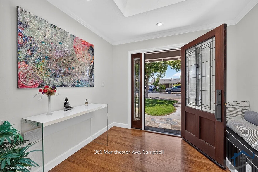 Building Photo - 366 Manchester Ave