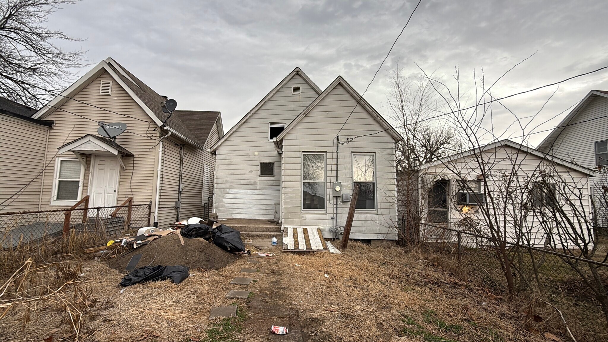 Building Photo - 1608 3rd St