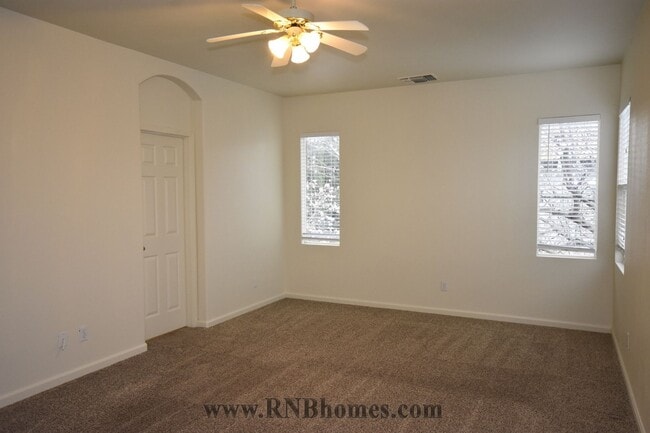 Building Photo - 6405 Mendez Creek Ct