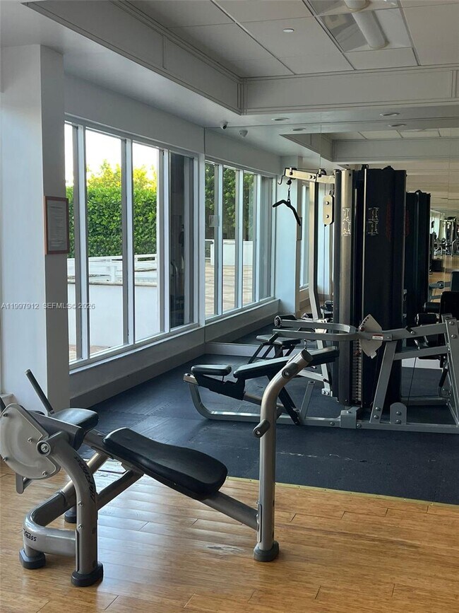 Building Photo - 2851 NE 183rd St