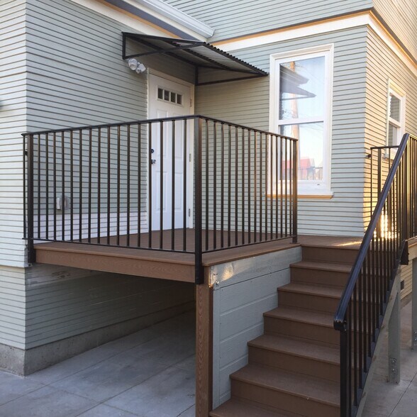 Building Photo - 3283 Market St