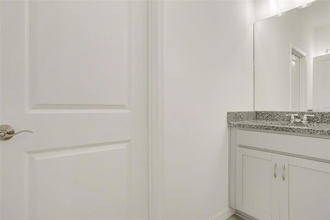 Building Photo - 1838 Blue Lagoon Cir