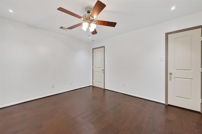 Building Photo - 9322 Limestone Ranch Ln