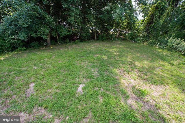 Building Photo - 18 Sabrina Dr