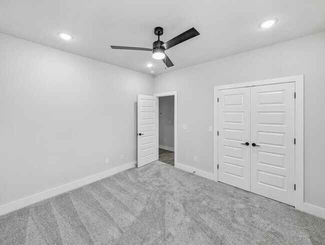 Building Photo - 7962 Teton Trl Ave