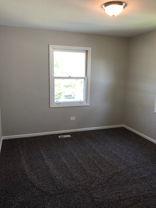 Building Photo - 2914 Frank Turk Dr