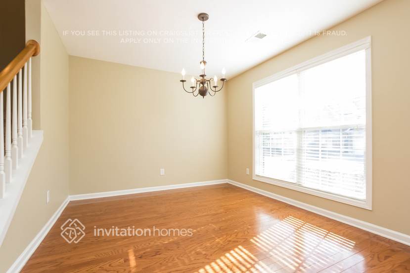 Building Photo - 6582 Grand Hickory Dr