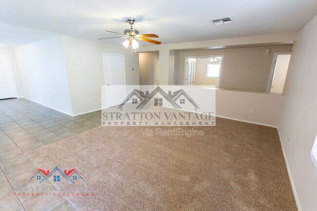 Building Photo - 15792 W Port Au Prince Ln