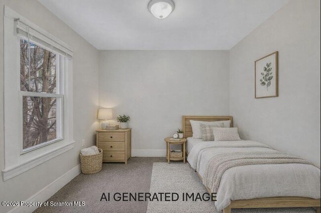 Building Photo - 821 Delaware St