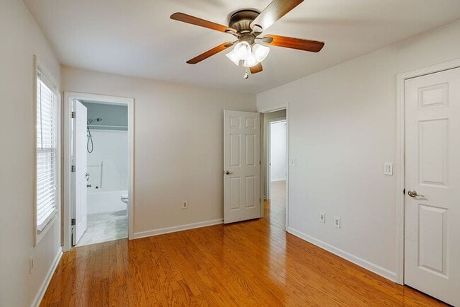 Building Photo - 160 Cedar Rock Trace