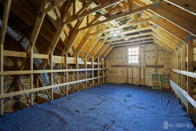 Building Photo - 37 Delmore Dr