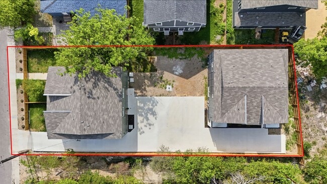 Building Photo - New Build Ready for Move In!