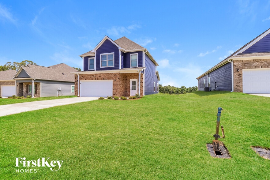 Building Photo - 320 Ridgeview Cir