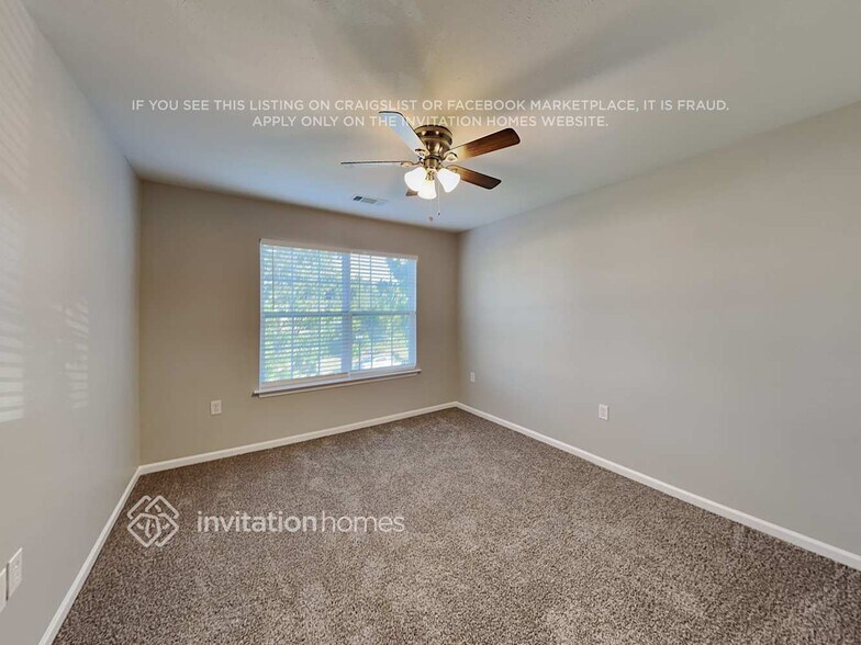 Building Photo - 236 Hunslet Cir