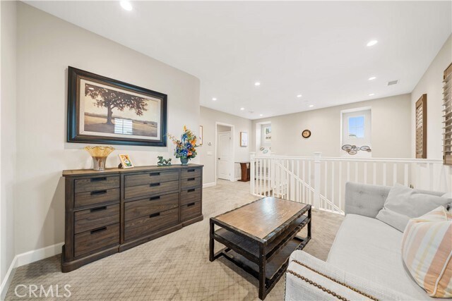 Building Photo - 114 Guinness