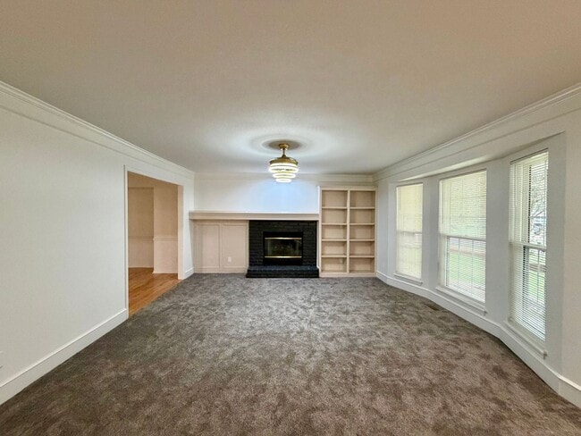 Building Photo - {14776} Fully Remodeled Two Story + Finished Basement + Fenced Yard