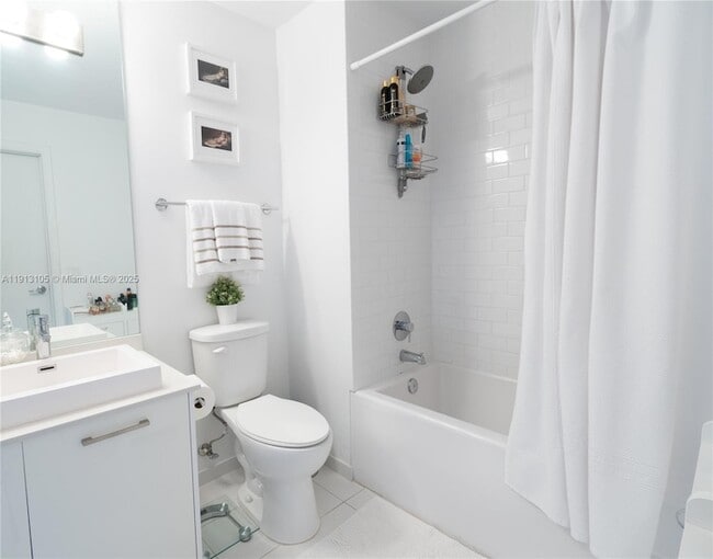 Building Photo - 151 SE 1st St