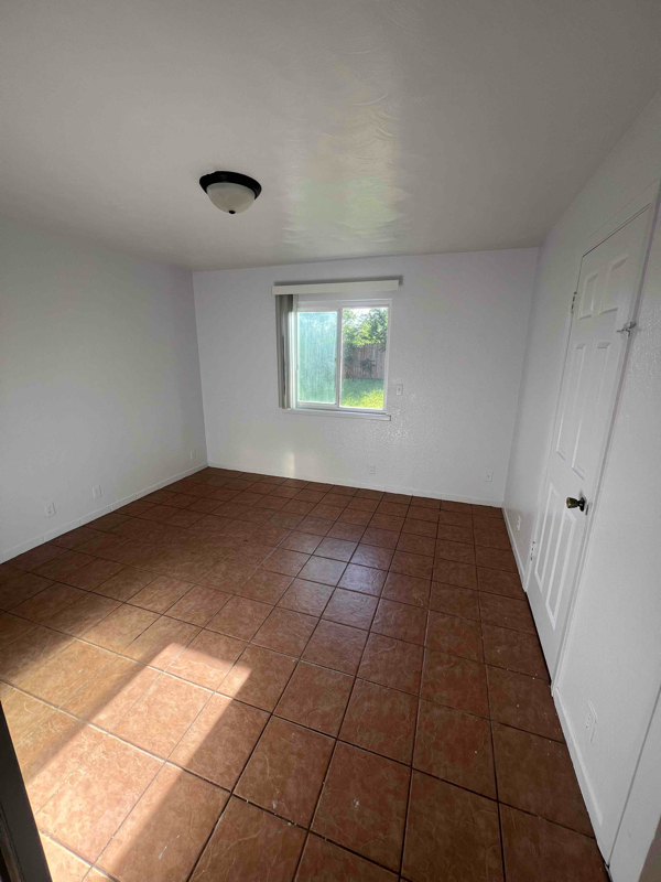 Building Photo - 3841 Haywood St