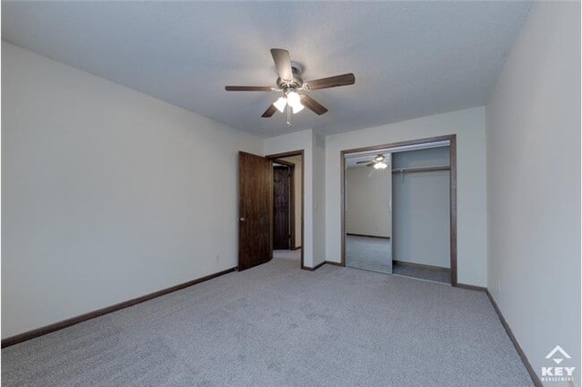 Building Photo - 1321 N Sheridan St