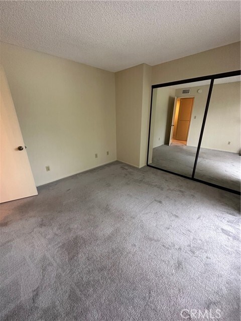 Building Photo - 420 W Milford St