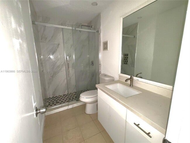 Building Photo - 17255 SW 95th Ave