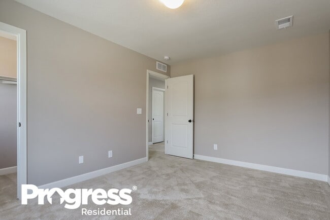 Building Photo - 9763 Uravan St