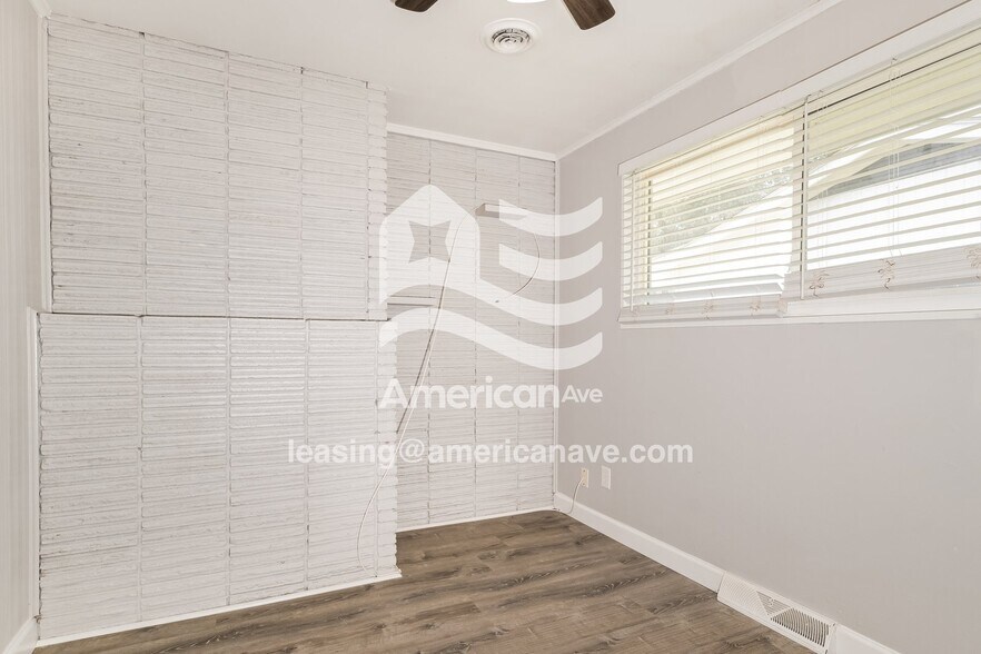 Building Photo - 9730 Lanier Dr
